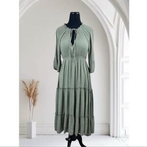 Peach Love California 3/4 Sleeve Tiered Midi Dress